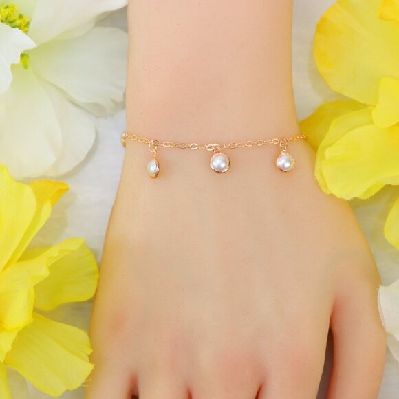 Minimalist Bracelet, Sleek & Modern Design, Women’s Fashion, YC110210-B - Picture 2 of 10